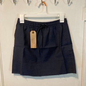 The Editor women's size 42 IT midnight navy elastic waist light silky wool skirt